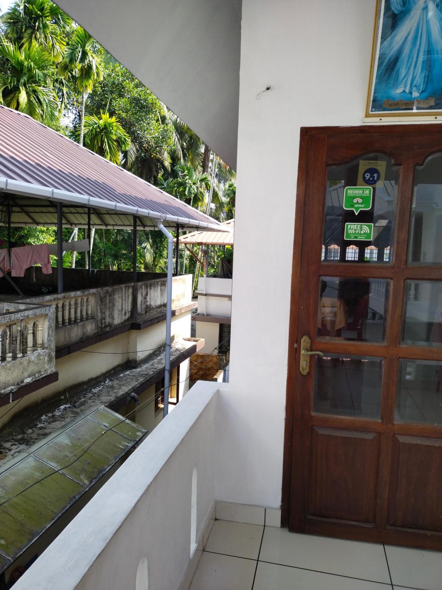Greenview Homestay Kochi Εξωτερικό φωτογραφία